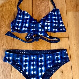Athleta Blue Tie-Dye Bikini Set